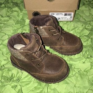 Ugg Toddler Boy boot size 7